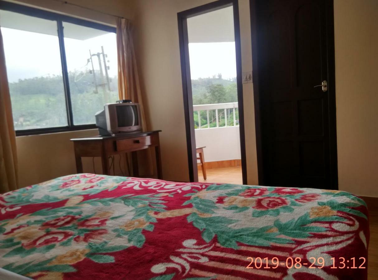 Poopada Hotel Munnar Exterior photo
